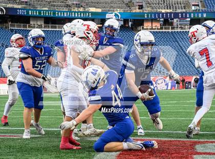 Thumbnail 1 in Tewksbury Memorial vs Scituate (MIAA Division 4 Final) photogallery.