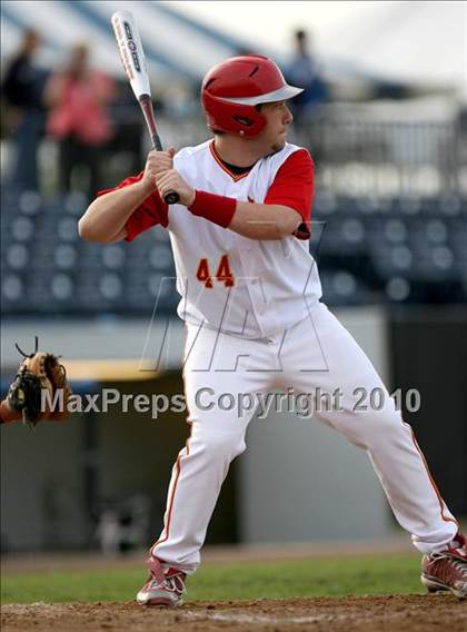 Thumbnail 3 in Jefferson vs Harlem photogallery.