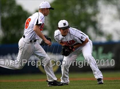 Thumbnail 3 in Jefferson vs Harlem photogallery.