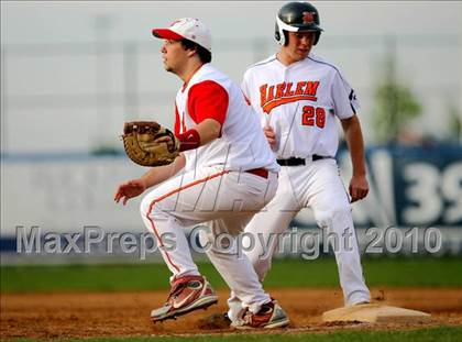 Thumbnail 2 in Jefferson vs Harlem photogallery.