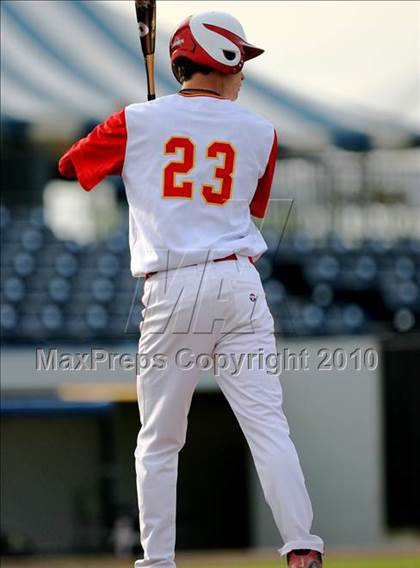 Thumbnail 2 in Jefferson vs Harlem photogallery.