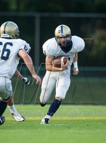 Thumbnail 1 in Wood @ Loudoun Valley photogallery.