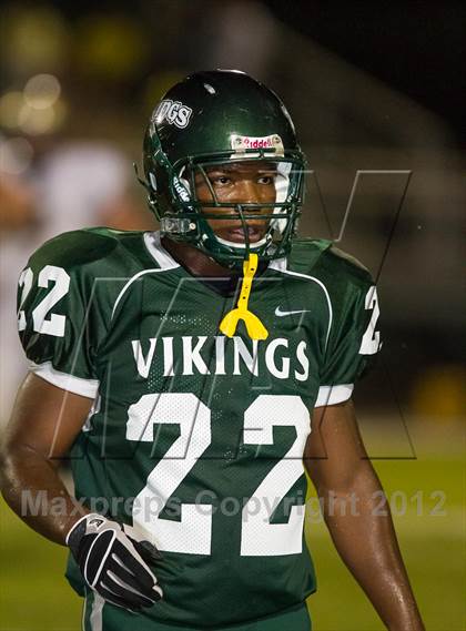Thumbnail 2 in Wood @ Loudoun Valley photogallery.