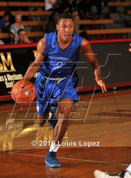 Thumbnail 1 in Windward vs. JSerra Catholic (Nike Extravaganza) photogallery.