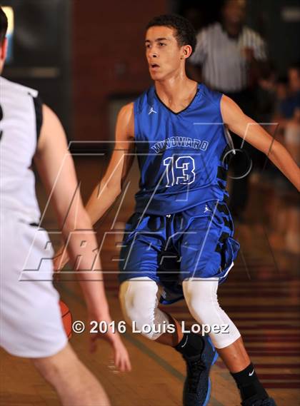 Thumbnail 2 in Windward vs. JSerra Catholic (Nike Extravaganza) photogallery.