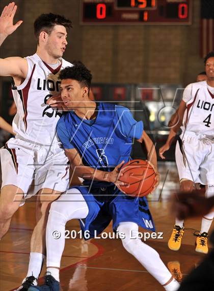 Thumbnail 1 in Windward vs. JSerra Catholic (Nike Extravaganza) photogallery.