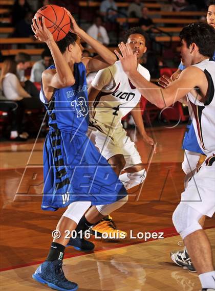 Thumbnail 3 in Windward vs. JSerra Catholic (Nike Extravaganza) photogallery.