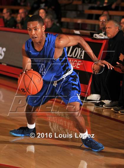 Thumbnail 2 in Windward vs. JSerra Catholic (Nike Extravaganza) photogallery.