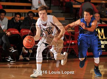 Thumbnail 2 in Windward vs. JSerra Catholic (Nike Extravaganza) photogallery.