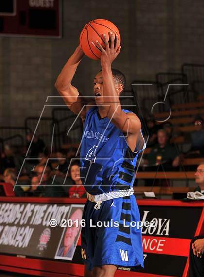 Thumbnail 2 in Windward vs. JSerra Catholic (Nike Extravaganza) photogallery.