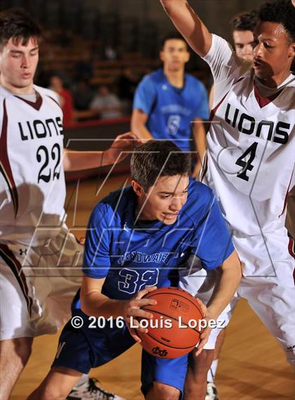 Thumbnail 1 in Windward vs. JSerra Catholic (Nike Extravaganza) photogallery.