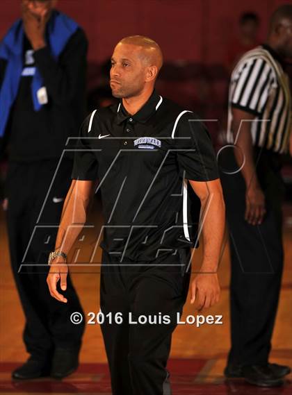 Thumbnail 3 in Windward vs. JSerra Catholic (Nike Extravaganza) photogallery.