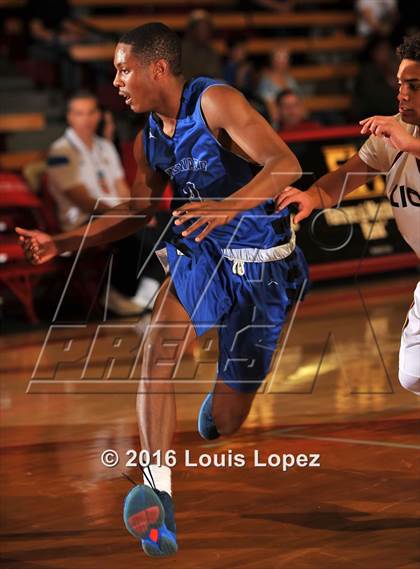 Thumbnail 1 in Windward vs. JSerra Catholic (Nike Extravaganza) photogallery.
