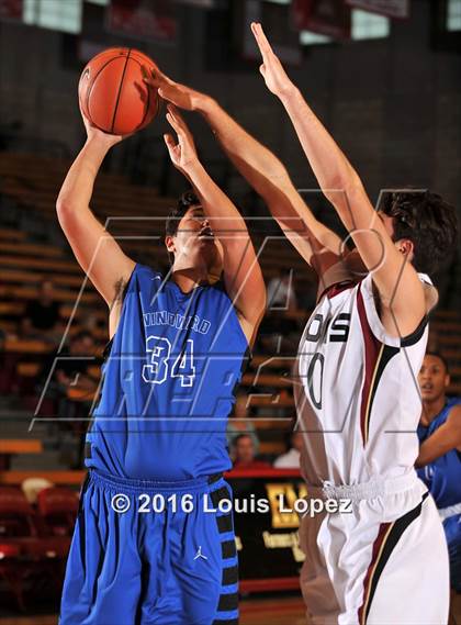 Thumbnail 2 in Windward vs. JSerra Catholic (Nike Extravaganza) photogallery.