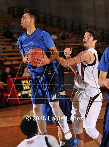 Thumbnail 1 in Windward vs. JSerra Catholic (Nike Extravaganza) photogallery.