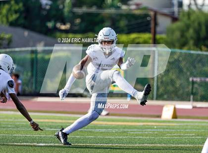 Thumbnail 3 in Inglewood @ Mira Costa photogallery.