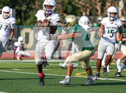 Thumbnail 3 in Inglewood @ Mira Costa photogallery.