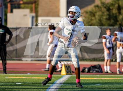 Thumbnail 2 in Inglewood @ Mira Costa photogallery.