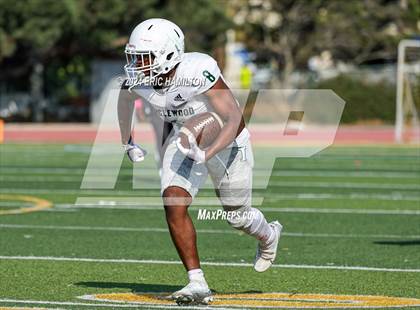 Thumbnail 3 in Inglewood @ Mira Costa photogallery.