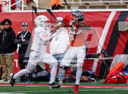 Thumbnail 3 in Lone Peak vs. Skyridge (UHSAA 6A Semifinal) photogallery.
