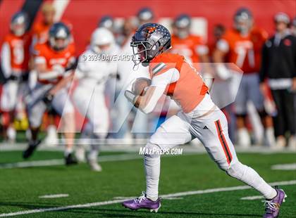 Thumbnail 3 in Lone Peak vs. Skyridge (UHSAA 6A Semifinal) photogallery.