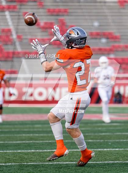 Thumbnail 1 in Lone Peak vs. Skyridge (UHSAA 6A Semifinal) photogallery.