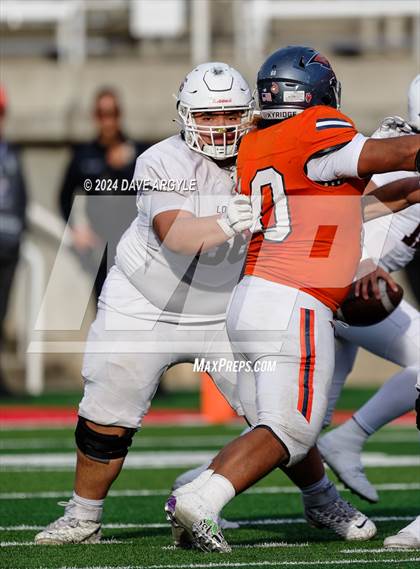 Thumbnail 2 in Lone Peak vs. Skyridge (UHSAA 6A Semifinal) photogallery.