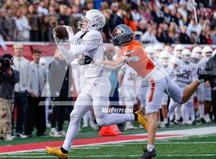 Thumbnail 2 in Lone Peak vs. Skyridge (UHSAA 6A Semifinal) photogallery.