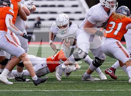 Thumbnail 3 in Lone Peak vs. Skyridge (UHSAA 6A Semifinal) photogallery.