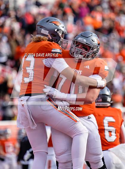Thumbnail 3 in Lone Peak vs. Skyridge (UHSAA 6A Semifinal) photogallery.