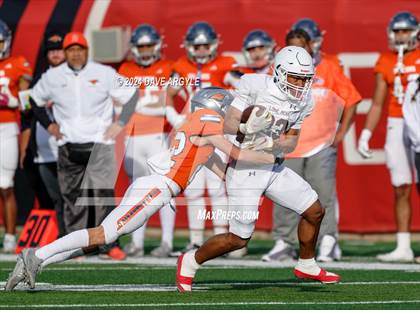 Thumbnail 1 in Lone Peak vs. Skyridge (UHSAA 6A Semifinal) photogallery.