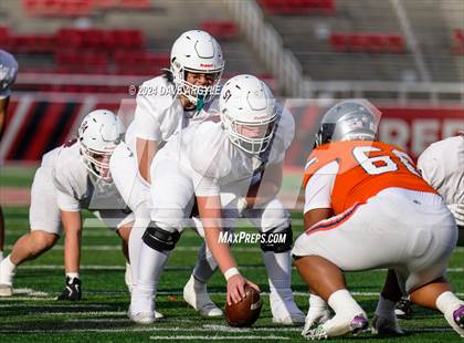 Thumbnail 2 in Lone Peak vs. Skyridge (UHSAA 6A Semifinal) photogallery.