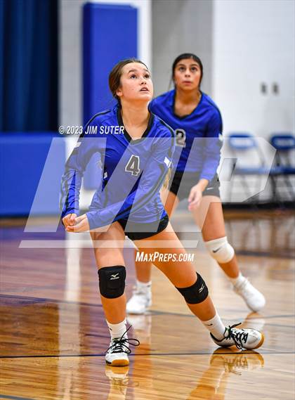 Thumbnail 3 in Mumford vs Brazos Christian photogallery.