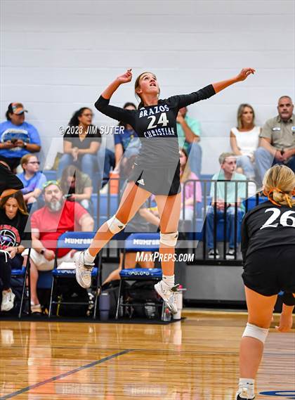 Thumbnail 3 in Mumford vs Brazos Christian photogallery.