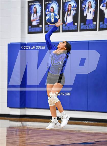 Thumbnail 2 in Mumford vs Brazos Christian photogallery.