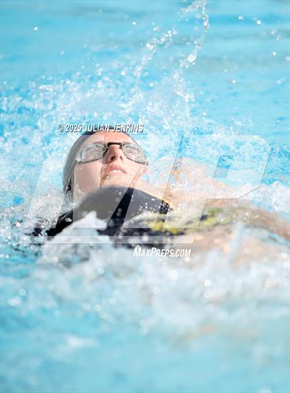 Thumbnail 1 in Maverick Relays photogallery.