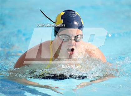 Thumbnail 2 in Maverick Relays photogallery.