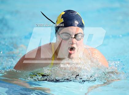 Thumbnail 1 in Maverick Relays photogallery.