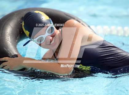 Thumbnail 3 in Maverick Relays photogallery.