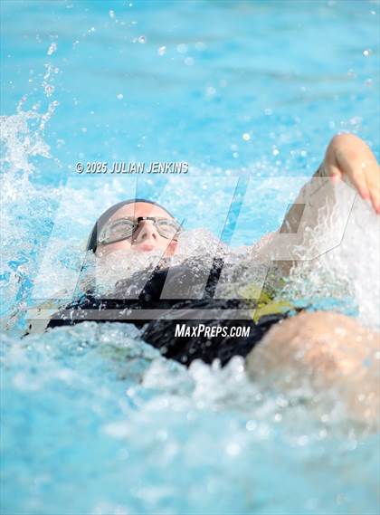 Thumbnail 2 in Maverick Relays photogallery.