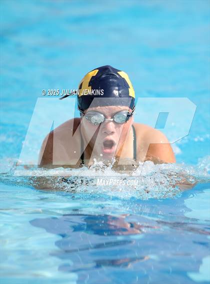 Thumbnail 3 in Maverick Relays photogallery.