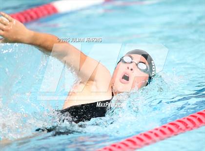 Thumbnail 2 in Maverick Relays photogallery.