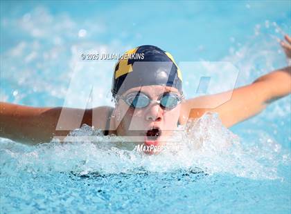 Thumbnail 1 in Maverick Relays photogallery.
