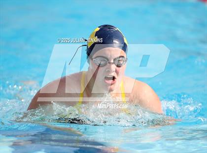 Thumbnail 1 in Maverick Relays photogallery.