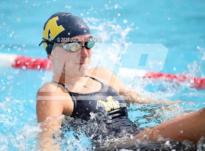 Thumbnail 2 in Maverick Relays photogallery.