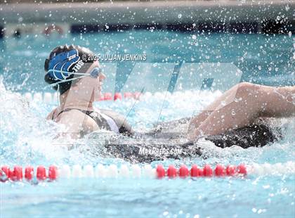 Thumbnail 1 in Maverick Relays photogallery.