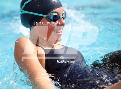 Thumbnail 2 in Maverick Relays photogallery.