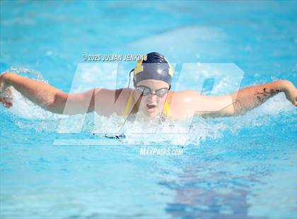 Thumbnail 1 in Maverick Relays photogallery.