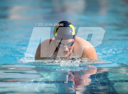 Thumbnail 1 in Maverick Relays photogallery.
