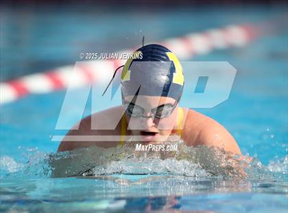 Thumbnail 3 in Maverick Relays photogallery.